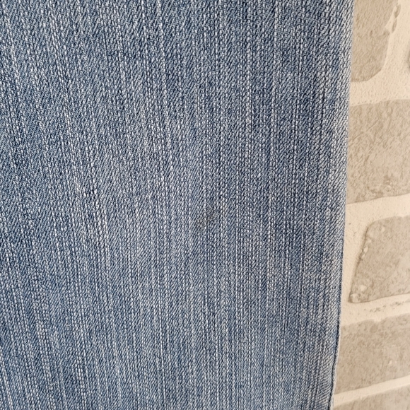 DKNY SOHO JEAN Flaired Boot Cut Light Wash Denim Jeans Women's Size 6R - Picture 11 of 16